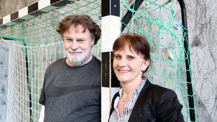 Gerth Hedov, universitetslektor i omvårdnad, och Ann-Christin Sollerhed, universitetslektor i idrott och hälsa, båda  vid Högskolan Kristianstad.