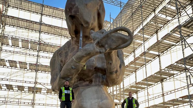 The Mother is in Oslo, being assembled into one piece.