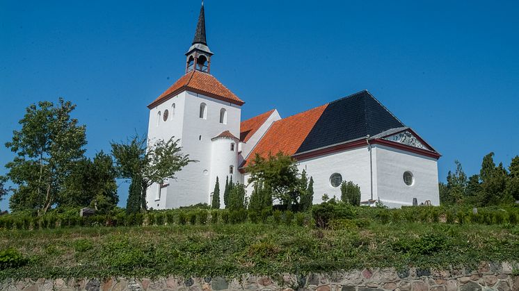 Kirken med det tofarvede tag