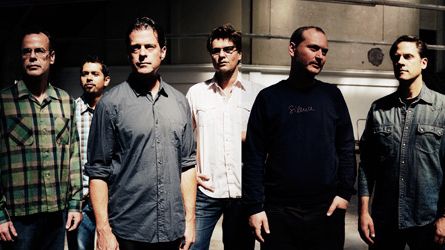 Calexico udsender første single fra kommende album