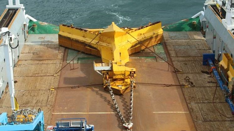 Heavy lift Sea Plow