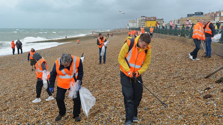 Eyes down for GTR's Brighton & Hove beach clean