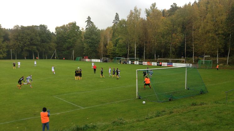 Här, första målet i matchen på fast situation (frispark) för Älvsborgs FF.