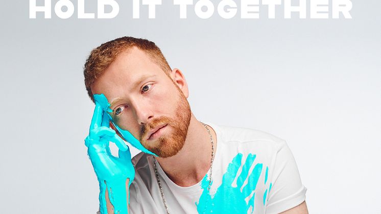 Lovande stjärnan JP Saxe släpper sin debut EP "Hold It Together"