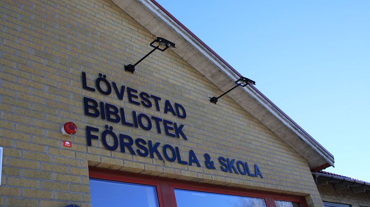 Pressinbjudan: Lövestads bibliotek blir meröppet