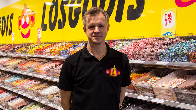 Patrik Wiland som är butikschef på Go Banana i Borås, är nöjd med hur butikens öppningshelg blev. 