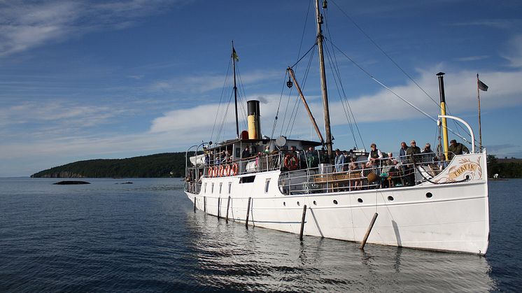 Den 5 juli debatteras det rörliga kulturarvets framtid i Almedalen. På bilden: Ångfartyget "Trafik" i Hjo. Foto: Bo Oxenstjärna.