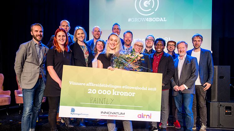 22-åriga Johanna Berg från Grundsund tog hem förstapriset 2018. Hennes affärsidé Paintly gick ut på att skapa produkter som förenklar för barnfamiljer. Foto:Engfoto 