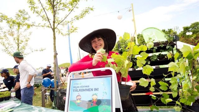 Lyckad Sommarfest i Kroksbäcksparken gav 33 000 kronor till Barncancerfonden 