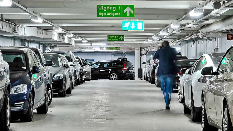 Nu kan boende tjäna pengar på att välja varma garage i vinter.        Foto: Anders Kjellerstedt