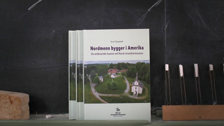 Nordmenn bygger i Amerika - ny bok utforsker historien bak bygningene på Anno Norsk utvandrermuseum