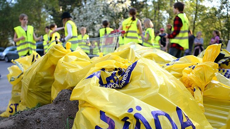 Säckar ska fyllas med skräp i Sunne och Sysslebäck