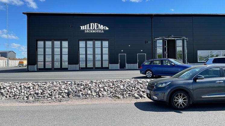 Bildemos nya däckhotell på Upplagegatan 2 i Uppsala.
