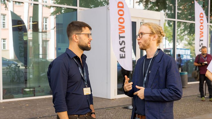 Am 19. und 20. September bietet die EASTWOOD 2024 in Leipzig hochkarätige Vorträge, fachlichen Austausch und gemeinsames Netzwerken im Holzbau. Foto: Swen Reichhold