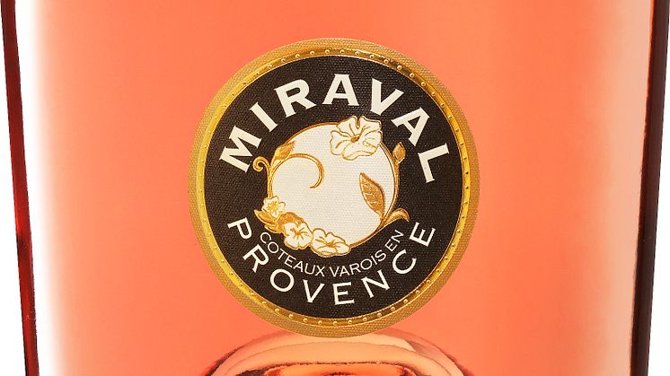 Brad Pitt och Angelina Jolies rosévin Miraval är här!