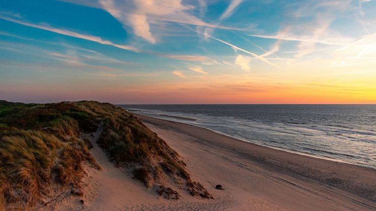 Strandtenten Index 2023: Best beoordeelde strandtenten aan de Nederlandse kust, Callantsoog goedkoopste strand