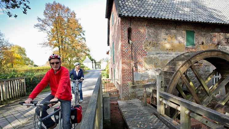 Am Schloss Gartrop ©Römer-Lippe-Route