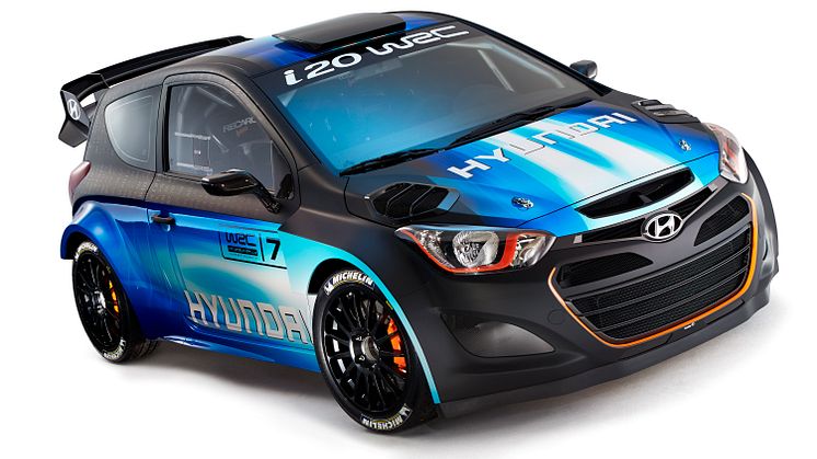 Hyundai viser oppgradert i20 WRC i Genève