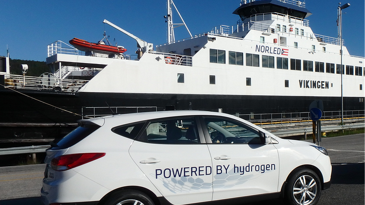 En av ni stk Hyundai hydrogenelektriske biler som kjørte fra Bergen til Belzano