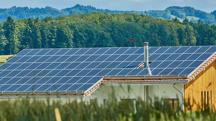 Pressinbjudan - Solenergi-tour - Hur blir man sin egen energileverantör?