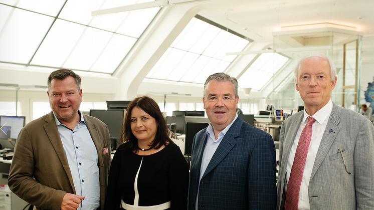 Josef Schmid, Barbara Wittmann, John Herlihy und Peter Driessen (v.l.)