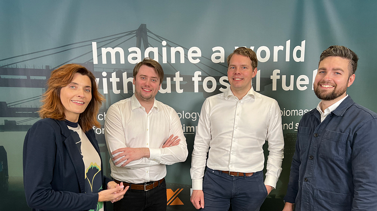 From left: Mette Fløe Nielsen (Partner, VÅR Ventures, Joachim B. Nielsen (CEO, Kvasir), Anders Kristoffersen (COO, Kvasir),  Lasse Köhler (Mærke Growth)