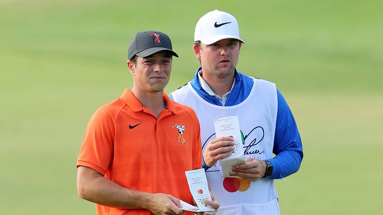 GOLFKOMPISER FOR ORGANDONASJON: Viktor Hovland og Kevin Wright. Foto: Getty Images