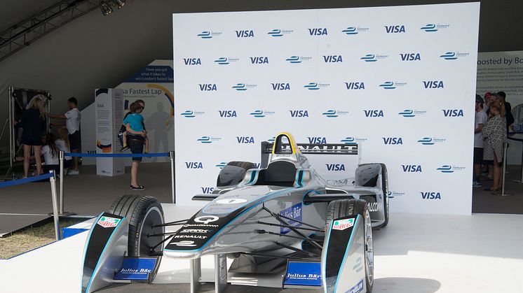 Visa Europe oficjalnym partnerem mistrzostw FIA Formuły E