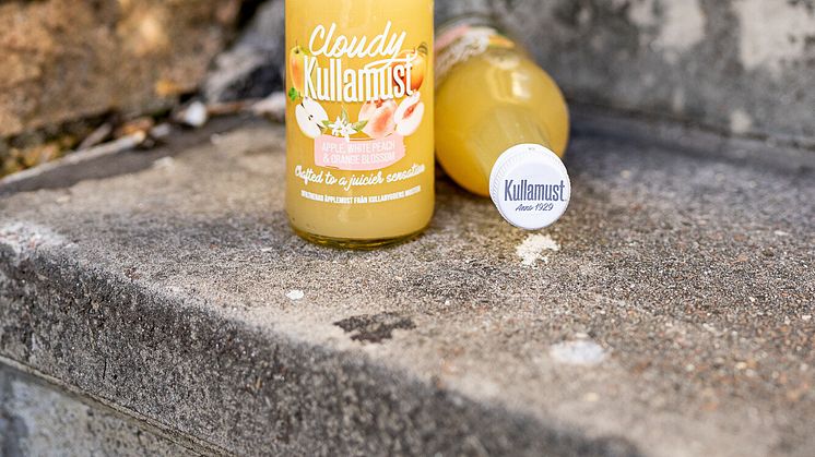 Kullamust Cloudy White Peach 2