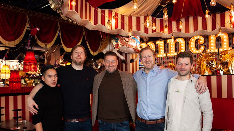 Franchisetakerne og restaurant sjefen for Pincho Nation Porsgrunn med Jan Wallsin, administrerende direktør for Pincho Nation. Fra venstre: Tony Dao, Eirik Madsen, Jan Wallsin, Daniel Christensen, Erik Solberg Moe