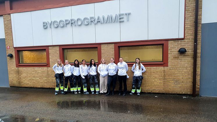 Flera tjejer till byggbranschen! 