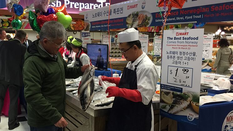 Makrell i butikk HMART USA