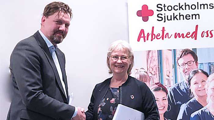 Fredrik Wångberg, CEO Strikersoft och Karin Thalén, sjukhusdirektör Stockholms Sjukhem