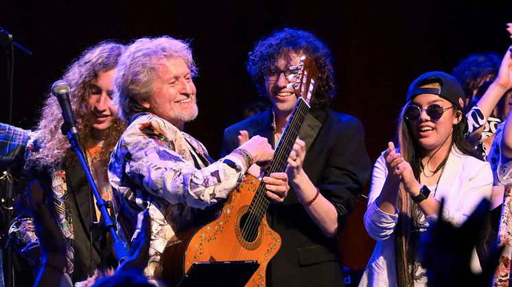 Yes-sångaren Jon Anderson kommer till Uppsala för en Sverigeexklusiv konsert på Parksnäckan.