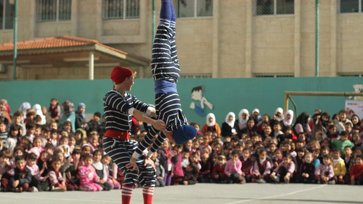 Clowner skapar hopp hos syriens barn