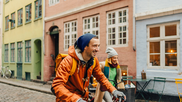 Ny undersökning: Svenskarna fortsätter att resa – trots det ekonomiska läget