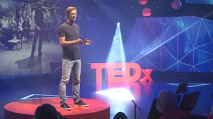 Teo Härén om kreativ intelligens på TEDx Arendal