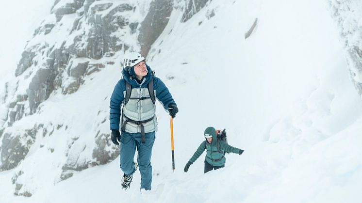 Rab’s new Cirrus Ultra Hoody with PrimaLoft® ThermoPlume®+ synthetic insulation for exceptional warmth and comfort