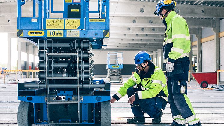 Att förebyggande arbeta med stöldskyddsmärkning kan minska inbrott och stölder av maskiner, verktyg och annan utrustning på byggarbetsplatser. 