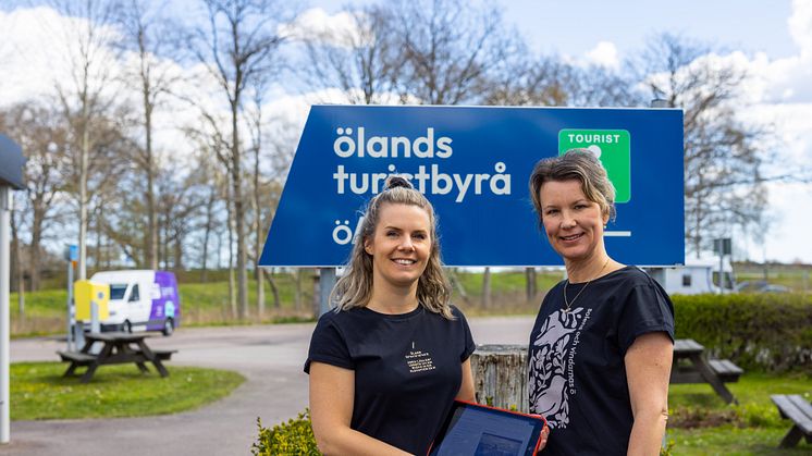 Emilia Tengel och Madelene Hallström på Ölands Turismorganisation. Foto: Marcus Carlsson