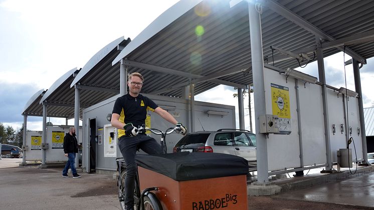 De valde elcykel istället för servicebil