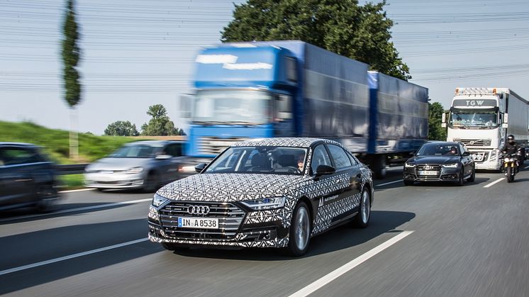 Automatiserad körning på en ny nivå. Audi AI traffic jam pilot i nya Audi A8