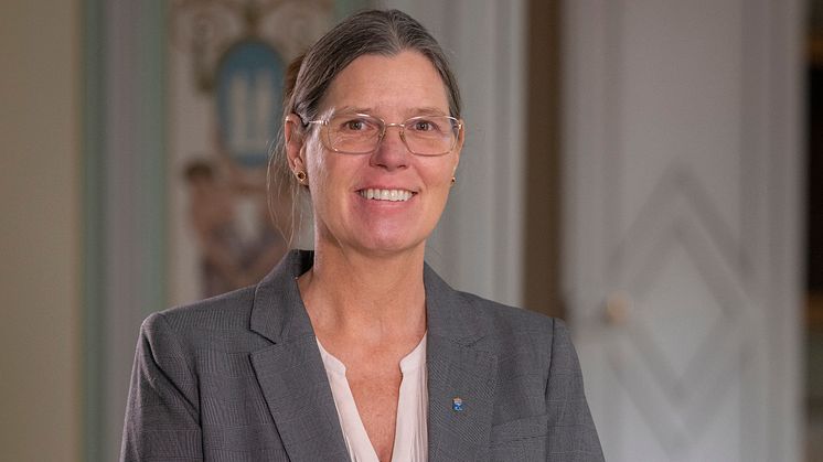 Tf landshövding Camilla Fagerberg Littorin ser att Northvolts etablering bidrar på ett positivt sätt till framtidstron i länet. Foto: Länsstyrelsen i Dalarnas län