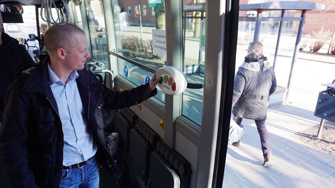 Transdev satsar på kundfeedback direkt i bussarna