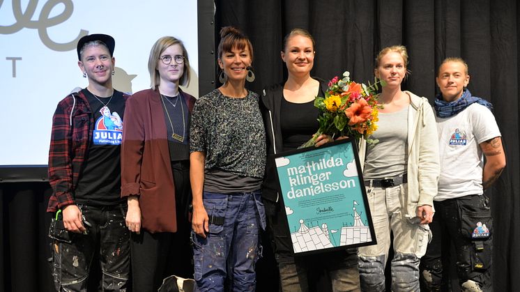Mathilda Klinger Danielsson tog emot Isabellestipendiet på Hem, Villa & Bostadsrätt-mässan i Stockholm den 11 oktober. 