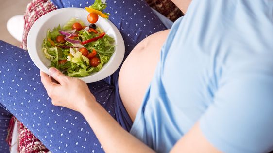 Bristande näringsintag och otillräcklig kostrådgivning vanligt bland gravida