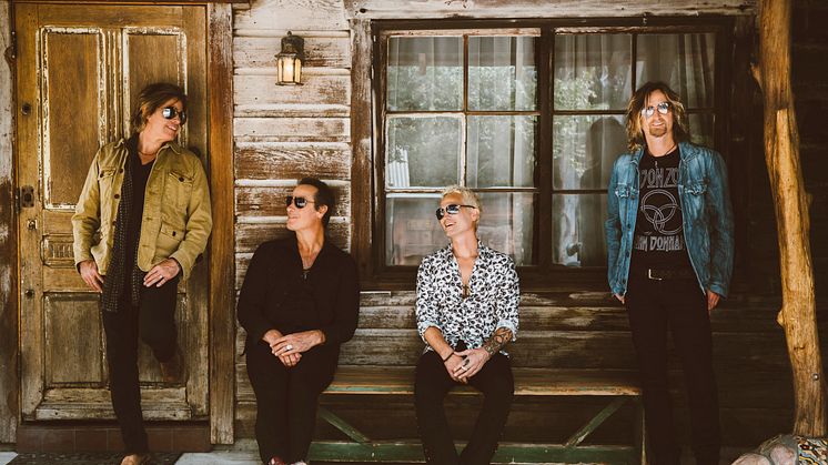 Stone Temple Pilots slipper selvtitulert album