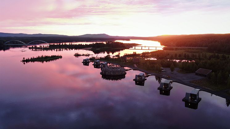 Midnight sun over Lule river