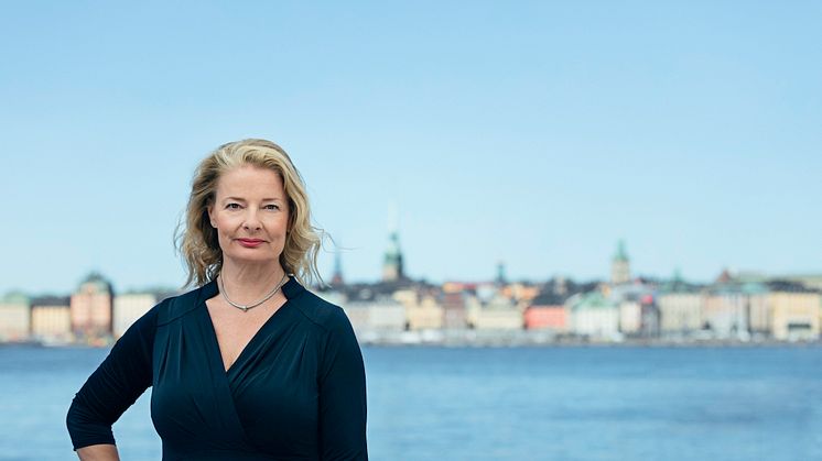 Lotta Edholm (L). Foto: Pressbild