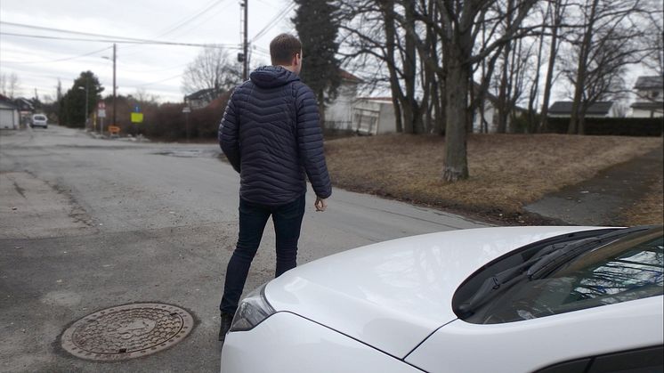 Om to år blir det påbudt med automatisk, kunstig motorstøy ved lave hastigheter for å unngå påkjørsler.